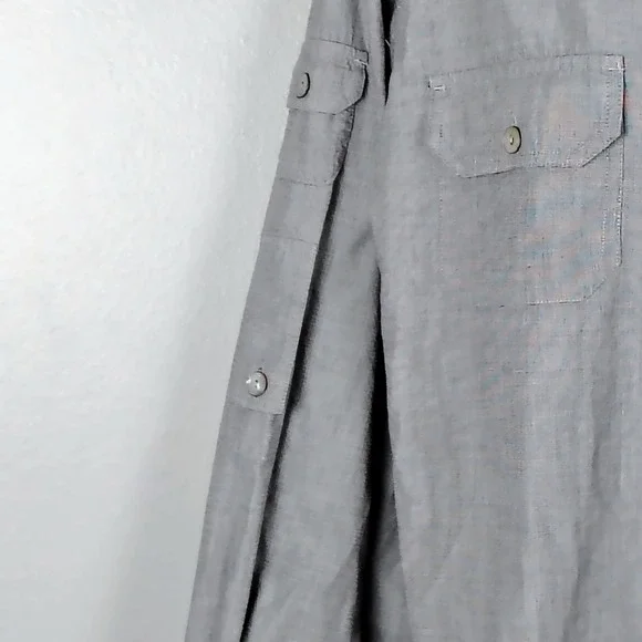 Chicos Gray 100% Cotton Roll Tab Sleeve Utility Button Down Shirt Size 3 XL - Picture 4 of 10